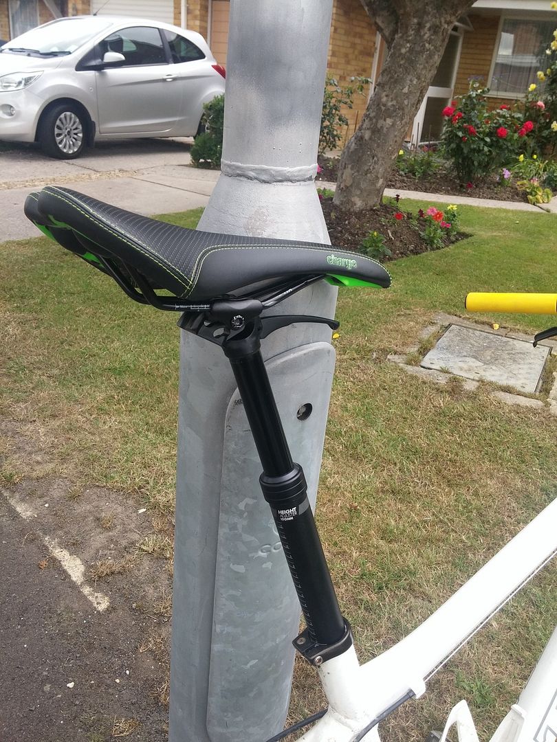 Decathlon 30 quid dropper post Singletrack World Magazine July 14, 2015